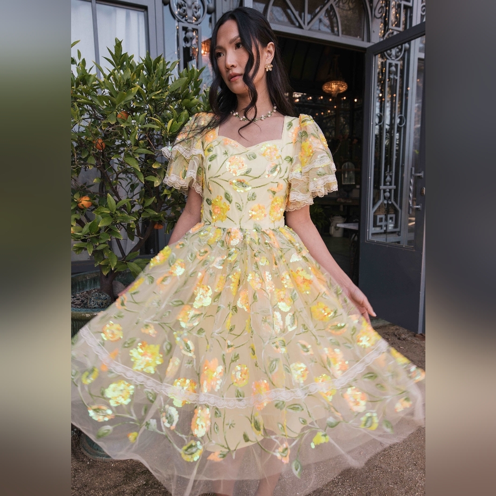 Jessakae Bramble Yellow Sequin Dress Medium